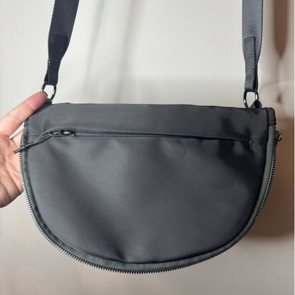 Gray Nylon Women's Crossbody Bag with Adjustable Strap Outdoor/ Travel / Sports - Picture 8 of 8